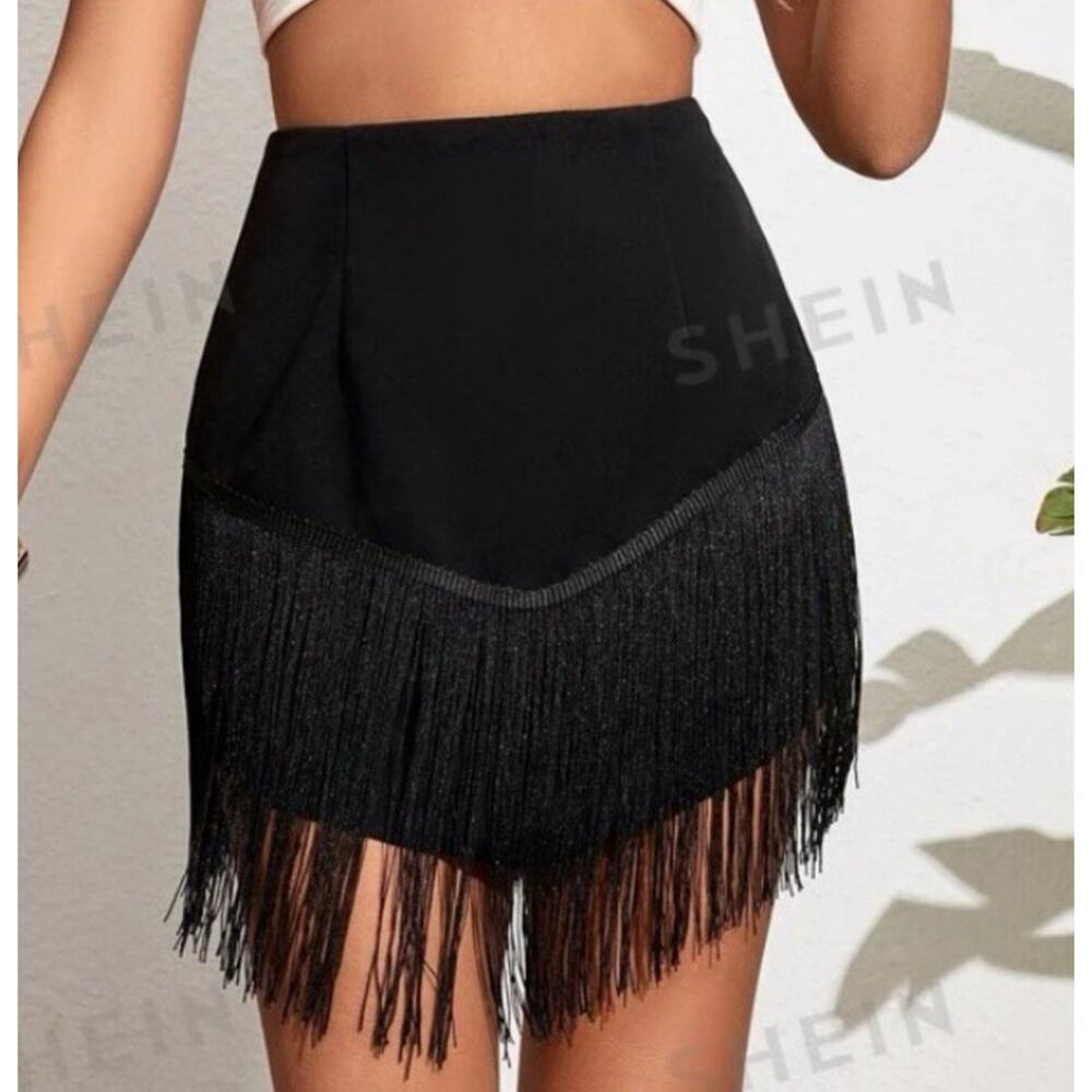 Women’s Black Fringe Western Country Skirt NWT size Medium *read